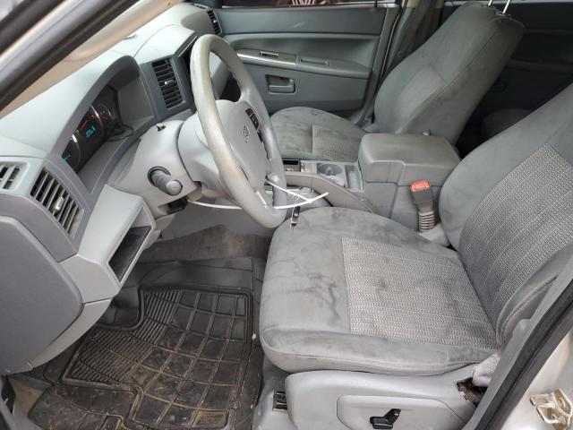1J8GR48K27C541070 - 2007 JEEP GRAND CHER LAREDO SILVER photo 7