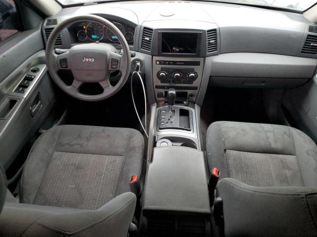 1J8GR48K27C541070 - 2007 JEEP GRAND CHER LAREDO SILVER photo 8