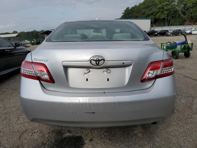 4T4BF3EK5BR218712 - 2011 TOYOTA CAMRY BASE SILVER photo 6