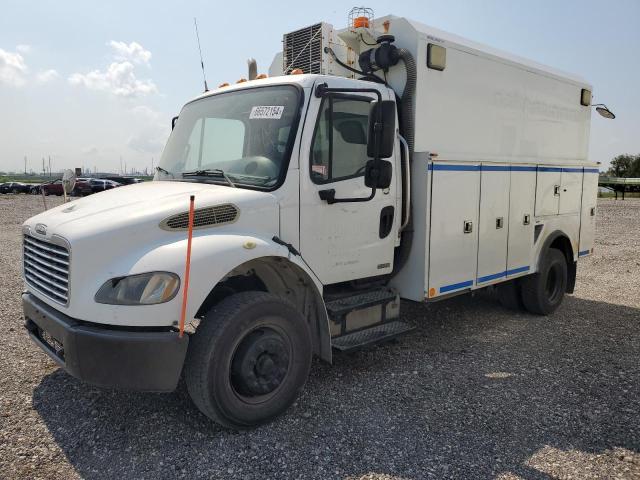 2010 FREIGHTLINER M2 106 MEDIUM DUTY, 