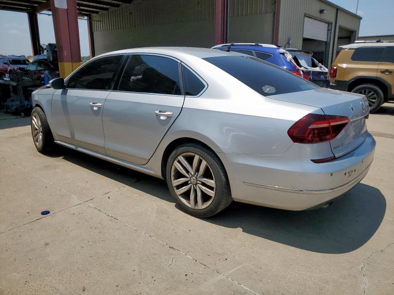 1VWGT7A36HC077812 - 2017 VOLKSWAGEN PASSAT SE SILVER photo 2