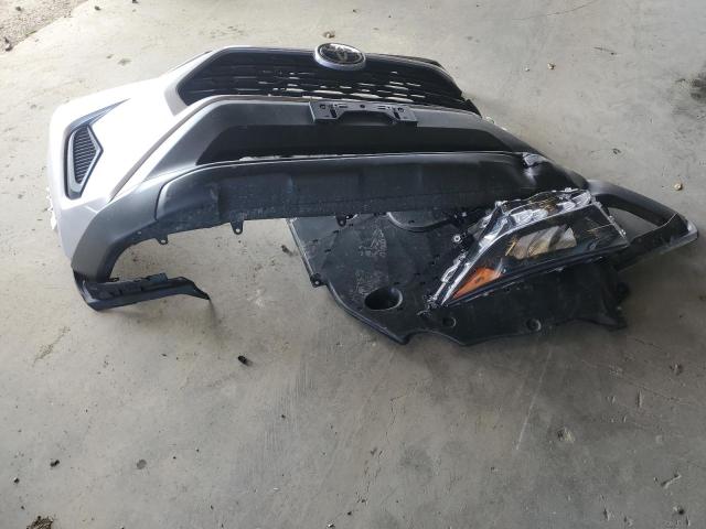 2T3H1RFV4NC178828 - 2022 TOYOTA RAV4 LE SILVER photo 13