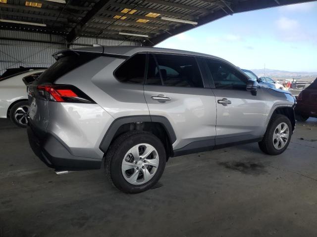 2T3H1RFV4NC178828 - 2022 TOYOTA RAV4 LE SILVER photo 3