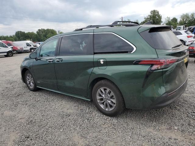 5TDJRKEC9MS011753 - 2021 TOYOTA SIENNA XLE 绿色 照片 2