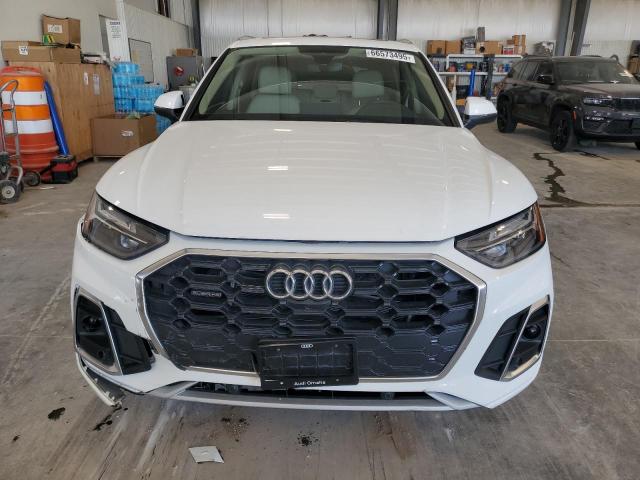 WA1E2AFY2M2085379 - 2021 AUDI Q5 PREMIUM PLUS WHITE photo 5