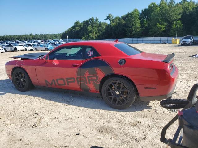 2C3CDZFJ3FH850414 - 2015 DODGE CHALLENGER R/T SCAT PACK RED photo 2