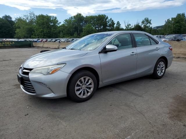 2015 TOYOTA CAMRY LE, null