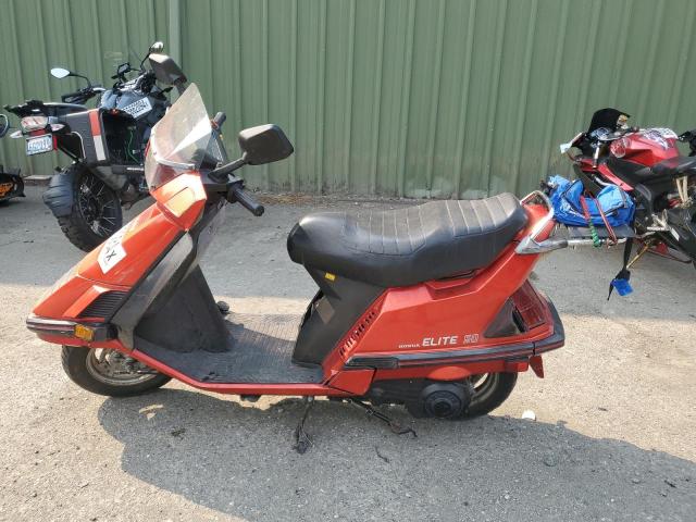 JH2KF0104FK009066 - 1985 HONDA CH150 RED photo 3