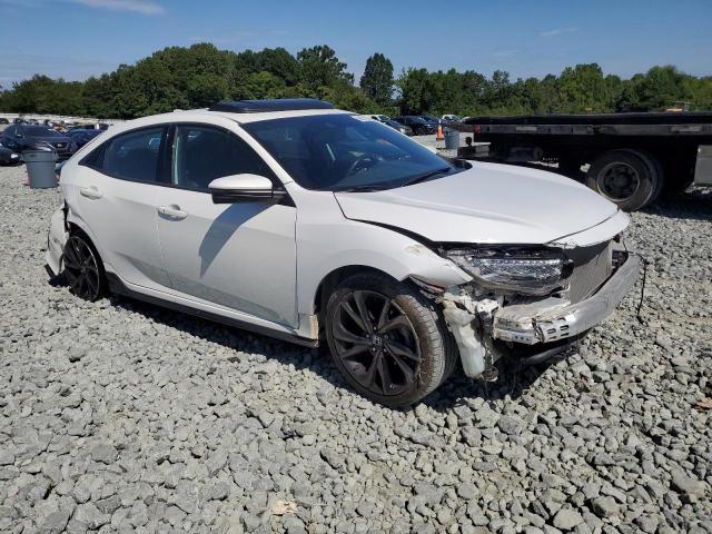 SHHFK7H96JU213732 - 2018 HONDA CIVIC SPORT TOURING WHITE photo 4