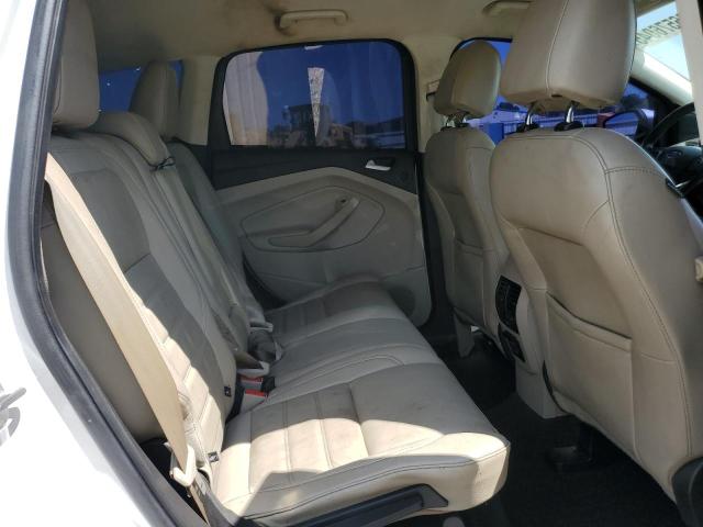 1FMCU0JD6HUC13215 - 2017 FORD ESCAPE TITANIUM WHITE photo 11