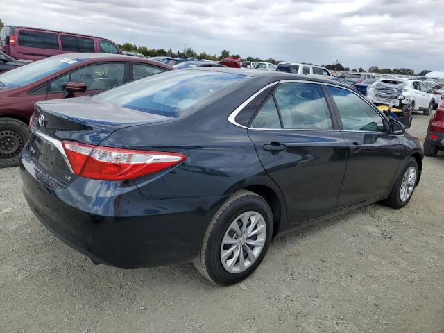 4T4BF1FK3GR566325 - 2016 TOYOTA CAMRY LE BLUE photo 3