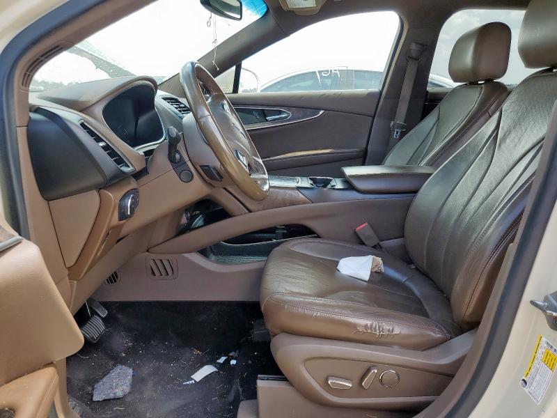2LMTJ8LP2GBL31379 - 2016 LINCOLN MKX RESERVE Թուխ լուսանկար 7