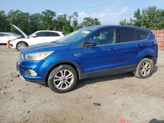 2017 FORD ESCAPE SE, null