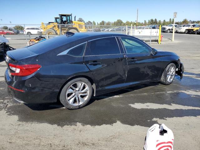 1HGCV1F15JA175216 - 2018 HONDA ACCORD LX შავი ფოტო 3