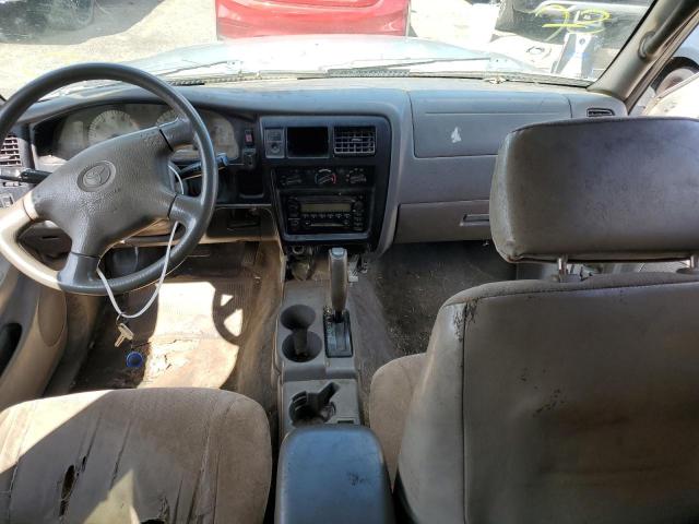 5TESN92N61Z770437 - 2001 TOYOTA TACOMA XTRACAB PRERUNNER ვერცხლისფერი ფოტო 8