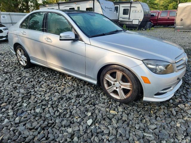 WDDGF8BB5BR172376 - 2011 MERCEDES-BENZ C 300 4MATIC SILVER photo 4