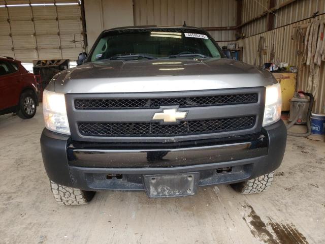 1GCEC19X17Z604987 - 2007 CHEVROLET SILVERADO C1500 CLASSIC GRAY photo 5