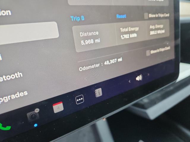 7SAYGDEFXPF761538 - 2023 TESLA MODEL Y Graphit Foto 9