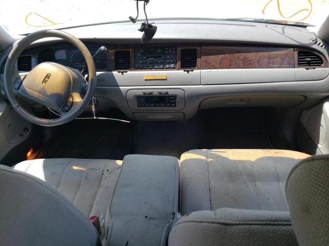 1LNFM81W4WY709763 - 1998 LINCOLN TOWN CAR EXECUTIVE WHITE photo 8