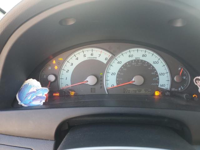 4T1BF3EK0BU227621 - 2011 TOYOTA CAMRY BASE SILVER photo 9