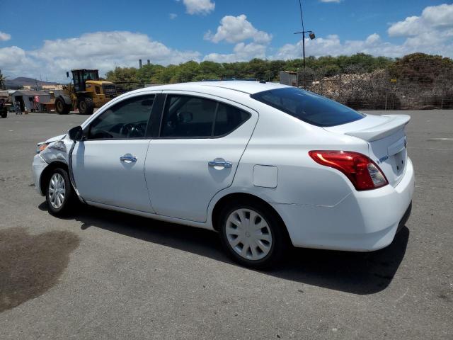 3N1CN7AP3KL832556 - 2019 NISSAN VERSA S 白色 照片 2