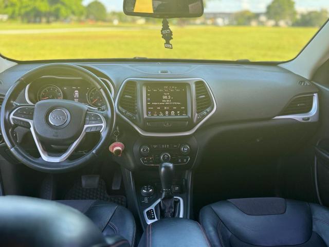 1C4PJMBS1FW529559 - 2015 JEEP CHEROKEE TRAILHAWK GRAY photo 9