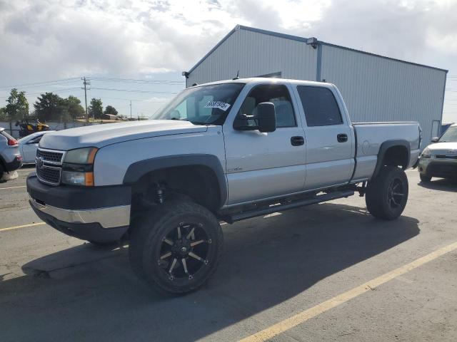 2005 CHEVROLET SILVERADO K2500 HEAVY DUTY, 