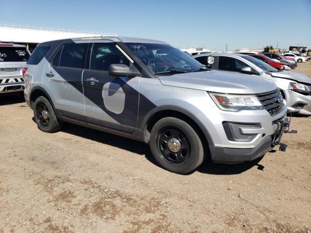 1FM5K8AR2HGB55725 - 2017 FORD EXPLORER POLICE INTERCEPTOR SILVER photo 4