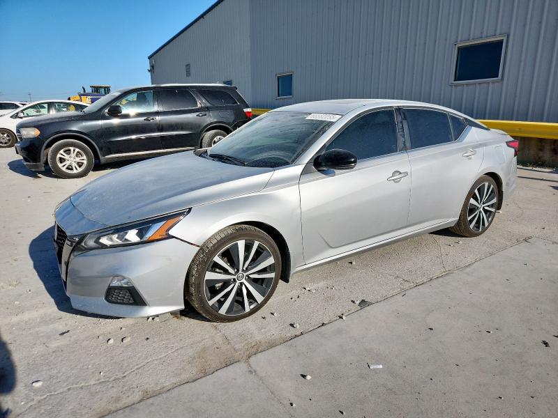 2020 NISSAN ALTIMA SR, 