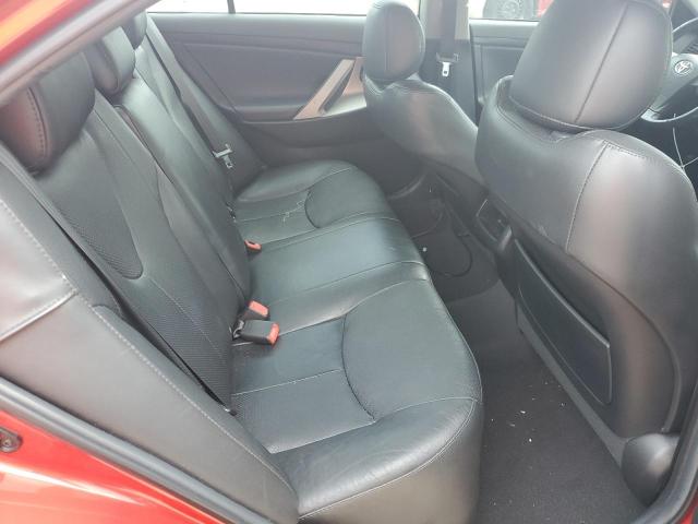 4T1BF3EK2BU751210 - 2011 TOYOTA CAMRY BASE RED photo 10