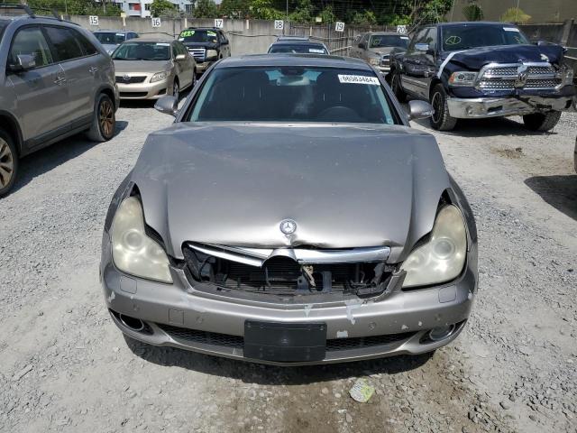 WDDDJ75X26A069035 - 2006 MERCEDES-BENZ CLS 500C GRAY photo 5