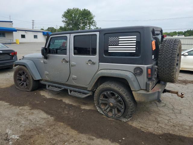 1C4BJWDG4HL690488 - 2017 JEEP WRANGLER U SPORT ვერცხლისფერი ფოტო 2