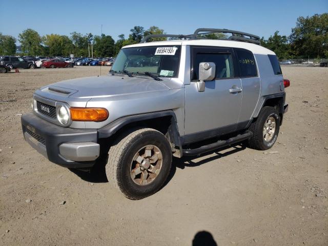 JTEBU11FX70006044 - 2007 TOYOTA FJ CRUISER SILVER photo 1