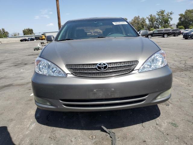 4T1BE32K24U852581 - 2004 TOYOTA CAMRY LE CHARCOAL photo 5