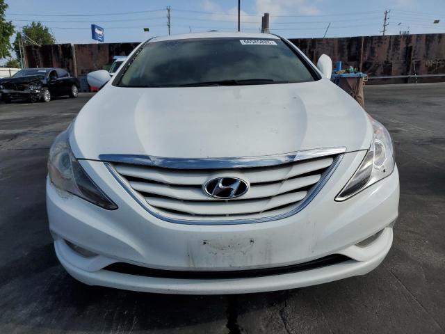 5NPEB4AC2DH786991 - 2013 HYUNDAI SONATA GLS WHITE photo 5