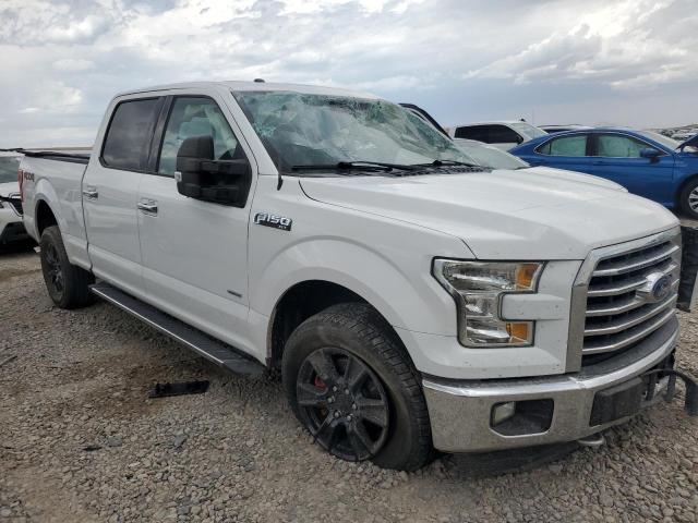 1FTFW1EG5FFB33606 - 2015 FORD F150 SUPERCREW WHITE photo 4