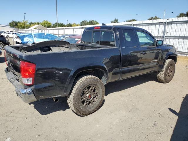 5TFSZ5AN0HX054262 - 2017 TOYOTA TACOMA ACCESS CAB შავი ფოტო 3