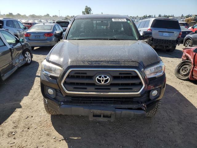 5TFSZ5AN0HX054262 - 2017 TOYOTA TACOMA ACCESS CAB შავი ფოტო 5