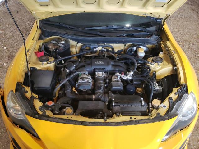 JF1ZNAA17F8706937 - 2015 TOYOTA SCION FR-S ყვითელი ფოტო 11