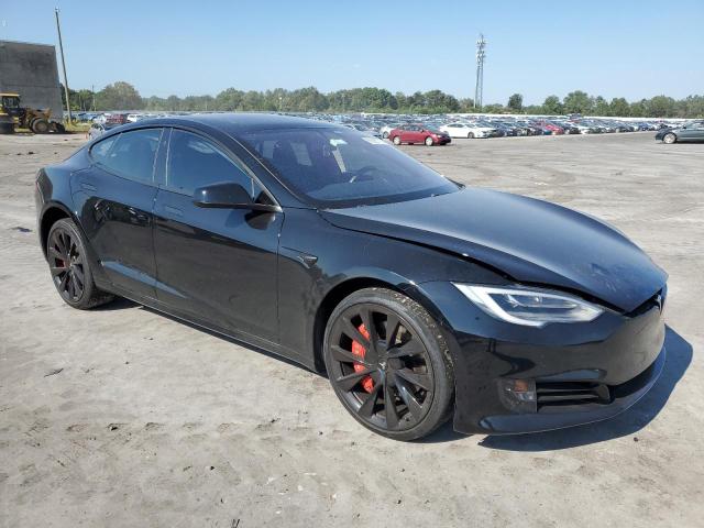 5YJSA1E24JF260765 - 2018 TESLA MODEL S შავი ფოტო 4