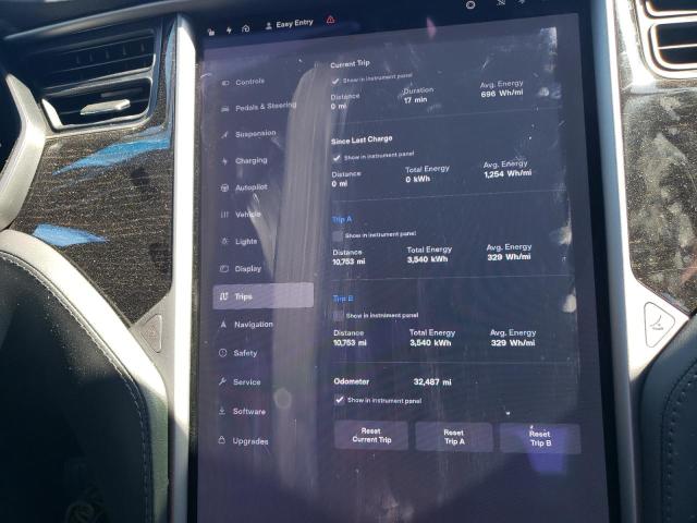 5YJSA1E24JF260765 - 2018 TESLA MODEL S შავი ფოტო 9