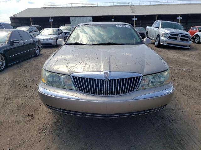 1LNHM97V72Y678581 - 2002 LINCOLN CONTINENTA TAN photo 5