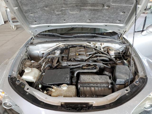 JM1NC25F860110082 - 2006 MAZDA MX-5 MIATA SILVER photo 11