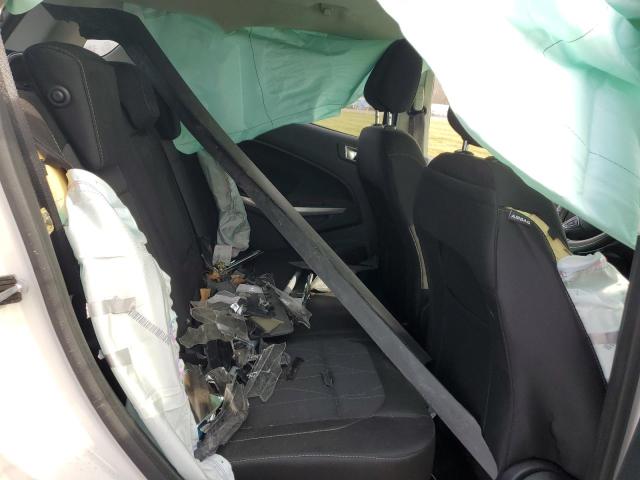 MAJ6S3GL1KC263370 - 2019 FORD ECOSPORT SE WHITE photo 6