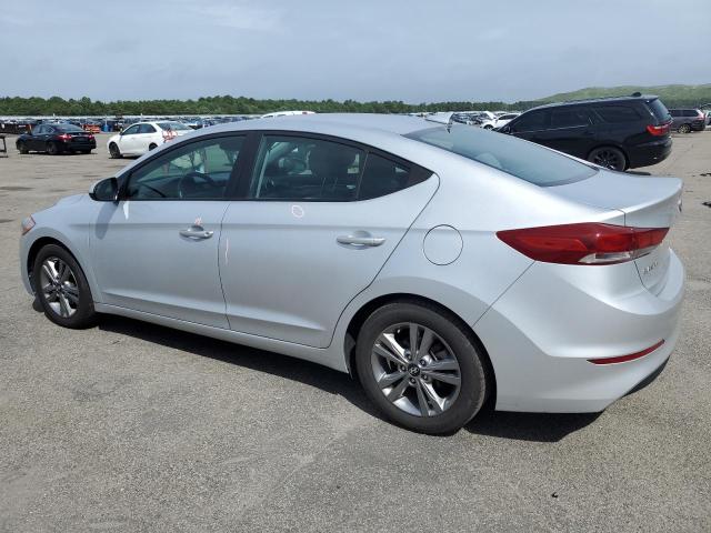 KMHD84LF7JU475359 - 2018 HYUNDAI ELANTRA SEL SILVER photo 2