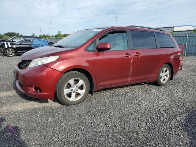 5TDKK3DC4BS085675 - 2011 TOYOTA SIENNA LE RED photo 1