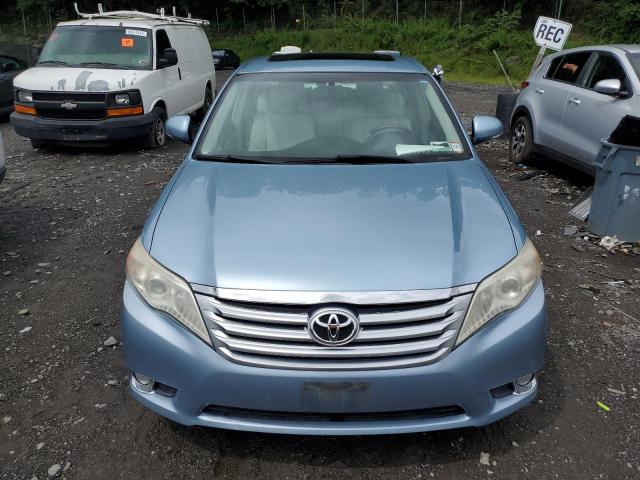 4T1BK3DB2BU439109 - 2011 TOYOTA AVALON BASE 蓝色 照片 5
