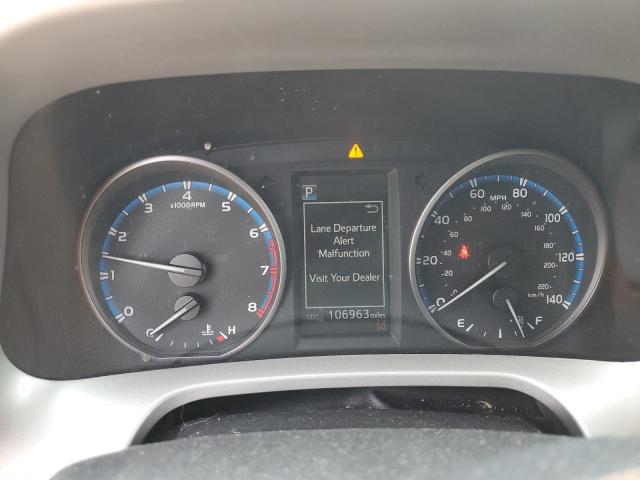 2T3BFREV2HW689479 - 2017 TOYOTA RAV4 LE შავი ფოტო 9