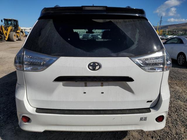 5TDXZ3DC4LS022546 - 2020 TOYOTA SIENNA SE WHITE photo 6