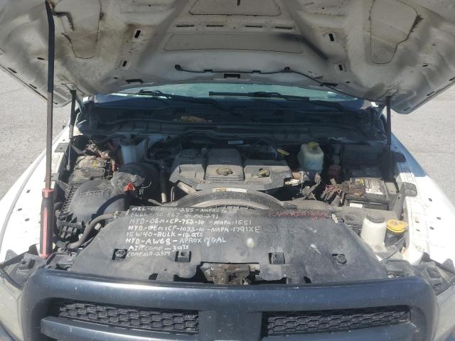 3C7WRMCL7GG253774 - 2016 RAM 5500 Սպիտակ լուսանկար 7